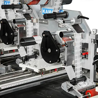 Labeling head