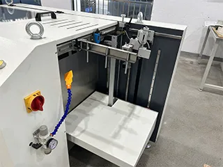 Feeding section